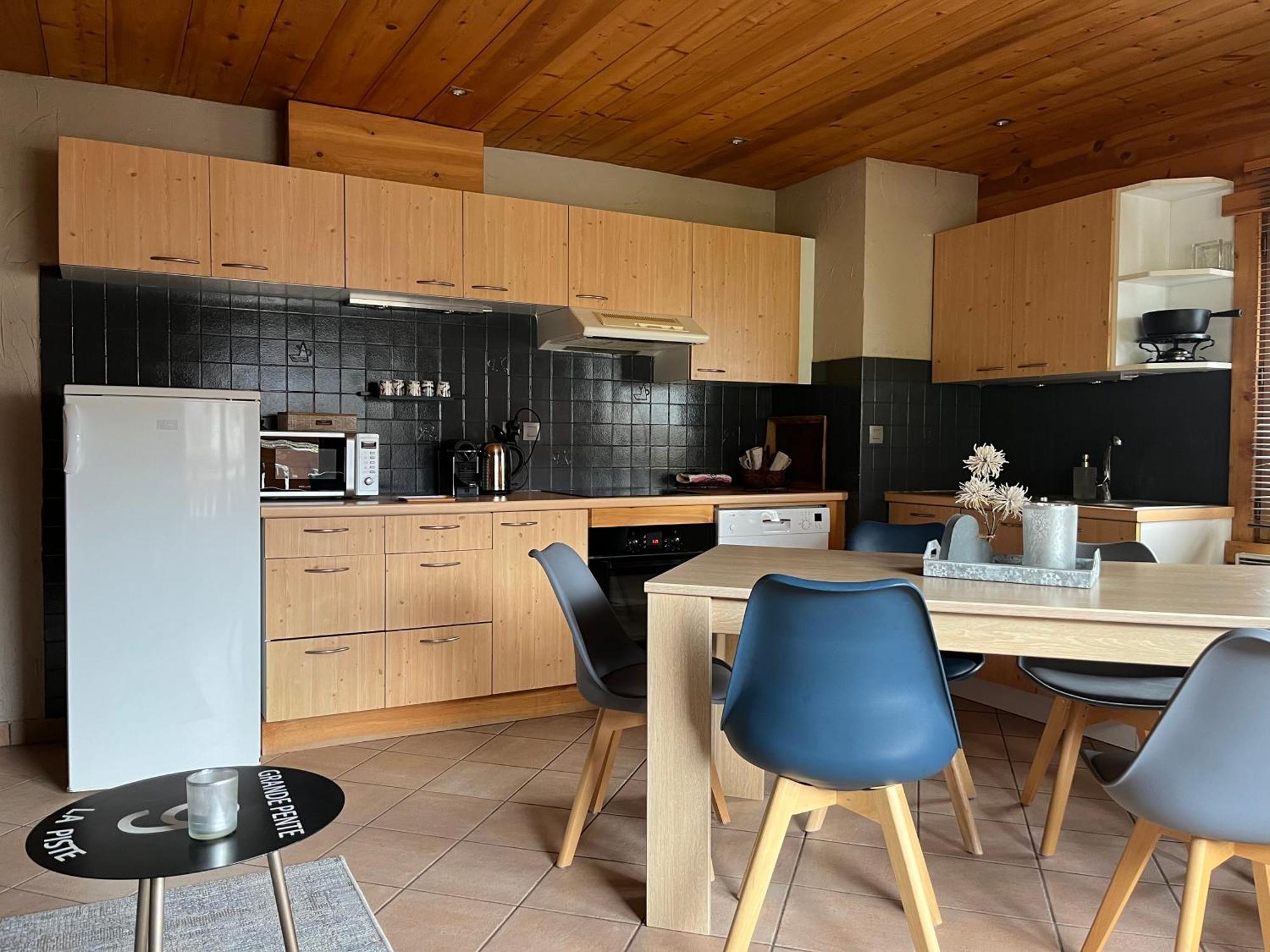 Appartement Lapreski, Spacieux, Proche Lac D'Annecy, Randonnees Montagne Thônes Kültér fotó